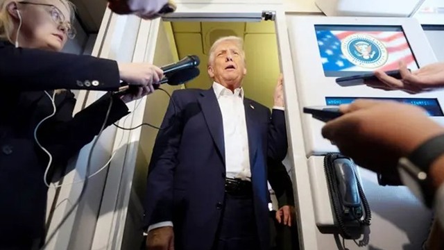 সংবিধানে নেই, তবু তৃতীয় মেয়াদে প্রেসিডেন্ট হতে চান ট্রাম্প!