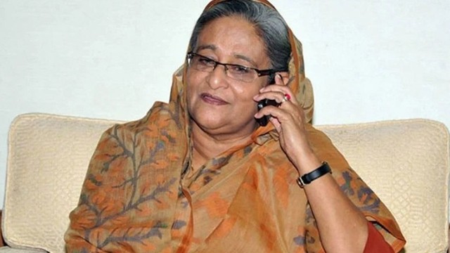 থোরাসা হাদিয়া দে দো, বিপুকে শেখ হাসিনা