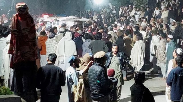 ভারত–আফগানিস্তানকে সরাসরি যুদ্ধের চ্যালেঞ্জ পাকিস্তানের