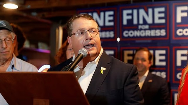 আগে ফিলিস্তিনিদের নিশ্চিহ্ন করা উচিত: র‍্যান্ডি ফাইন