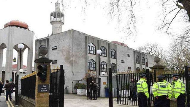 মসজিদ ও মুসলিমদের নিরাপত্তায় বড় পদক্ষেপ নিল যুক্তরাজ্য