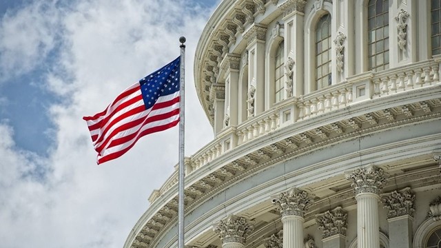 ইতিহাসের দীর্ঘতম সরকারি অচলাবস্থা থেকে মুক্তি পেতে যাচ্ছে যুক্তরাষ্ট্র