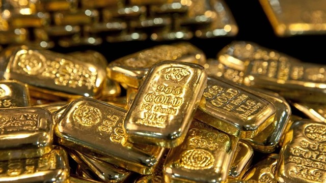 মাদুরোর শাসনের শুরুতে ভেনেজুয়েলা থেকে সুইজারল্যান্ডে ৫২০ কোটি ডলারের স্বর্ণ রপ্তানি