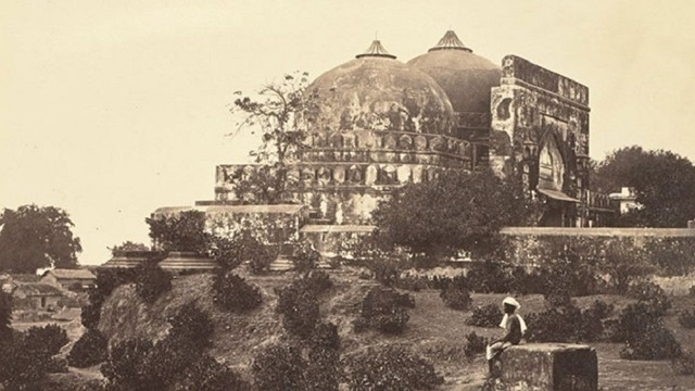 ভারতে নতুন বাবরি মসজিদ নির্মাণ ঘিরে তীব্র উত্তেজনা