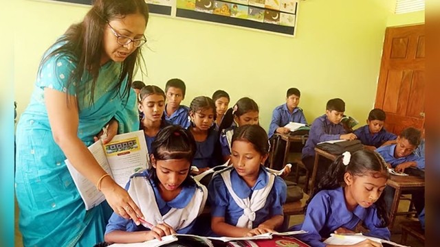 শিক্ষাপ্রতিষ্ঠানে শনিবার ক্লাস চলবে কি না জানালেন আজিজী