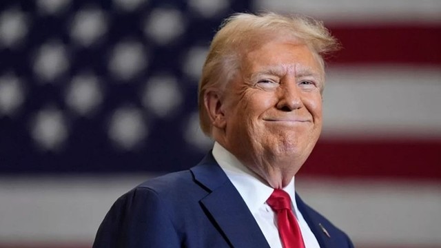 বিবিসির বিরুদ্ধে ৫০০ কোটি ডলারের মানহানি মামলা করলেন ট্রাম্প