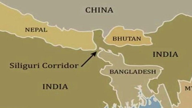 বাংলাদেশ-ভারত উত্তেজনায় আবার কেন ‘চিকেন নেক’ আলোচনায়