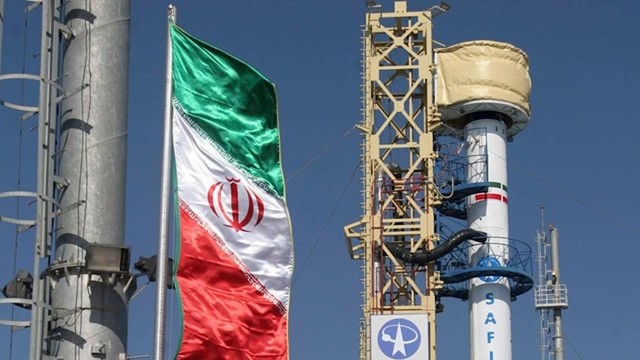 নিষেধাজ্ঞার মধ্যেই রাশিয়ার সহায়তায় তিন স্যাটেলাইট উৎক্ষেপণ করল ইরান