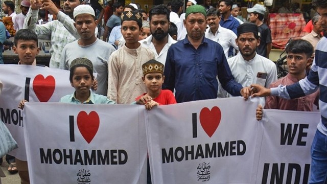 কেন ‘আই লাভ মুহাম্মদ’ বলা ব্যক্তিদের ওপর চড়াও হচ্ছে মোদি সরকার?