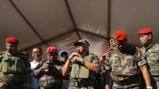প্রেসিডেন্ট আত্মগোপনে, সেনাবাহিনী ক্ষমতা নিল মাদাগাস্কারে