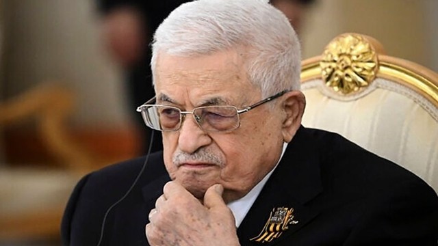 ফিলিস্তিনি অর্থমন্ত্রীকে বরখাস্ত করলেন আব্বাস