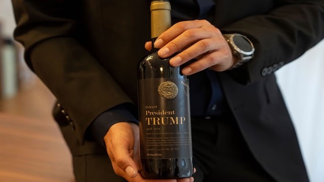 সেনাবাহিনীর দোকানে বিক্রি হচ্ছে ট্রাম্পের পারিবারিক প্রতিষ্ঠানের তৈরি মদ, ক্ষমতার অপব্যবহারের অভিযোগ