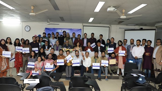 পেশাগত উৎকর্ষতায় দক্ষ জনশক্তি ও প্রশিক্ষণের তাগিদ ঢাবি ভিসি’র