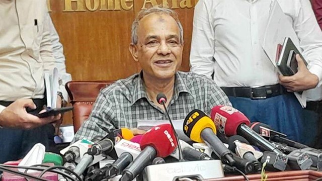 স্বরাষ্ট্র উপদেষ্টা (অব.) মো. জাহাঙ্গীর আলম চৌধুরী। ছবি: সংগৃহীত